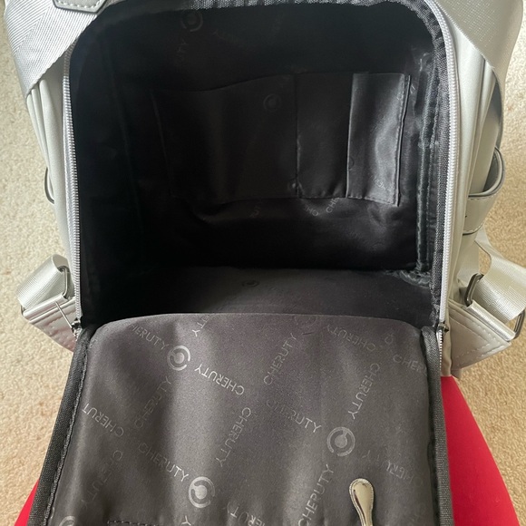 Brand New Amazon Backpack - Picture 3 of 3